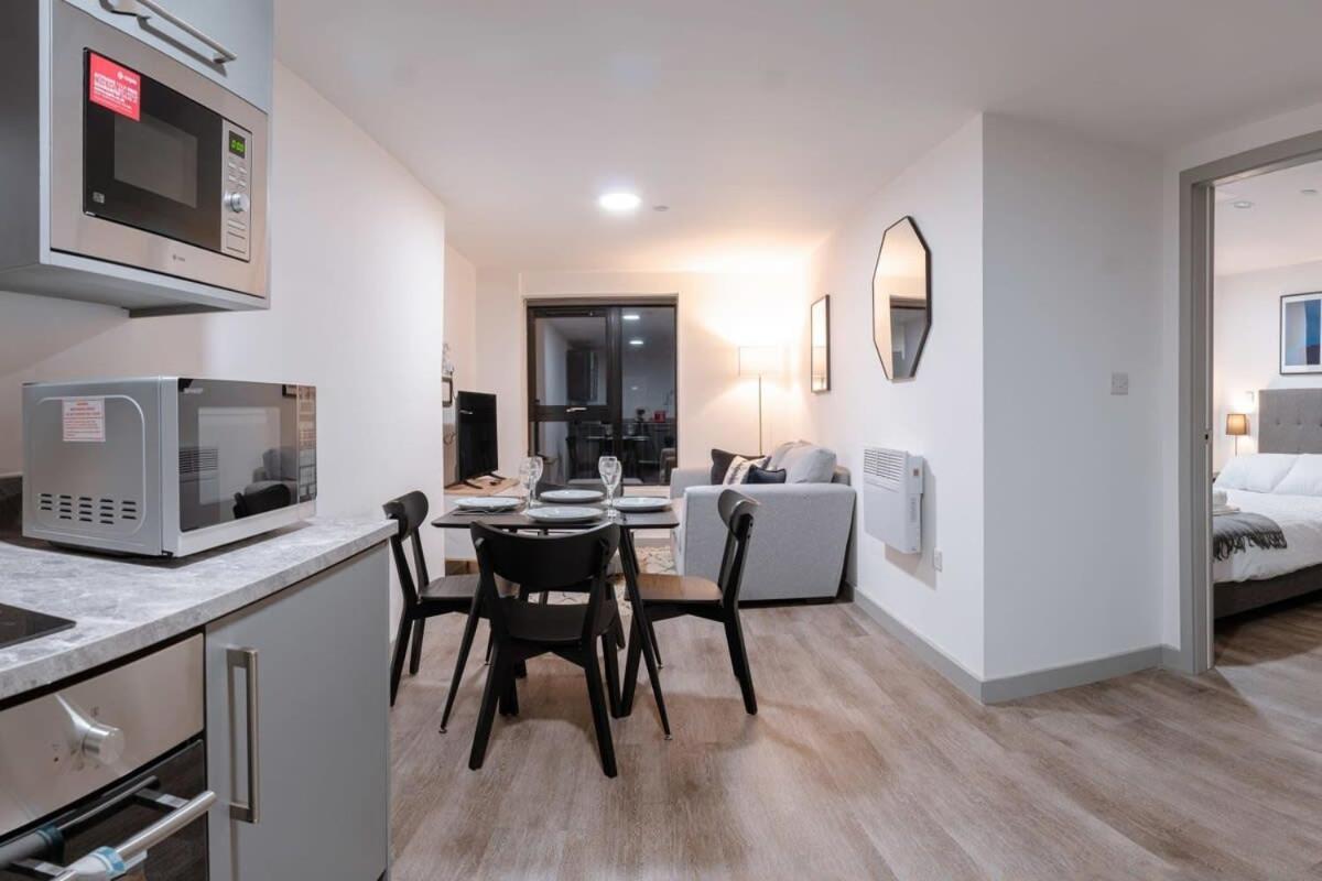 Contemporary 1 Bed Apartment In Central Λίβερπουλ Εξωτερικό φωτογραφία