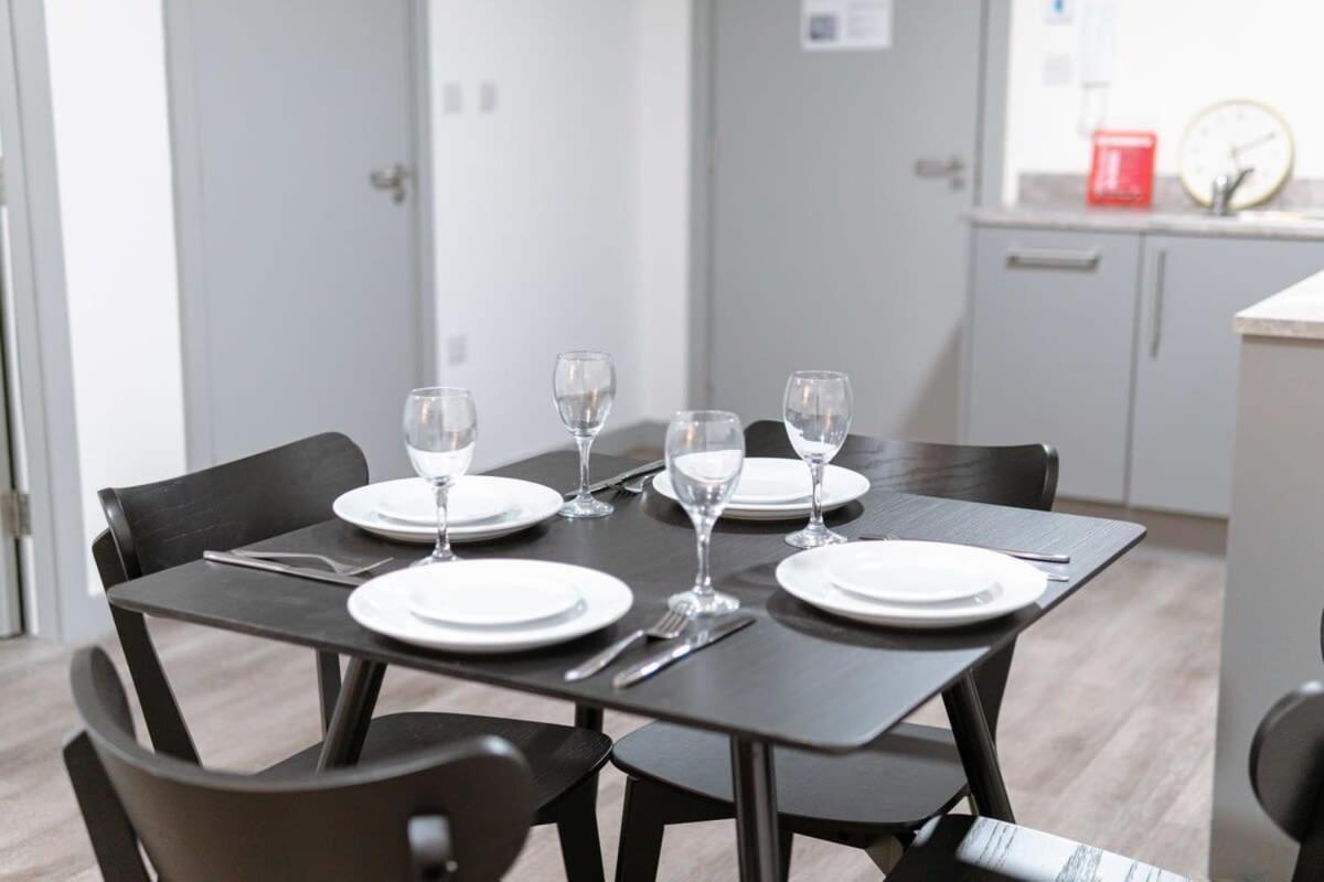 Contemporary 1 Bed Apartment In Central Λίβερπουλ Εξωτερικό φωτογραφία