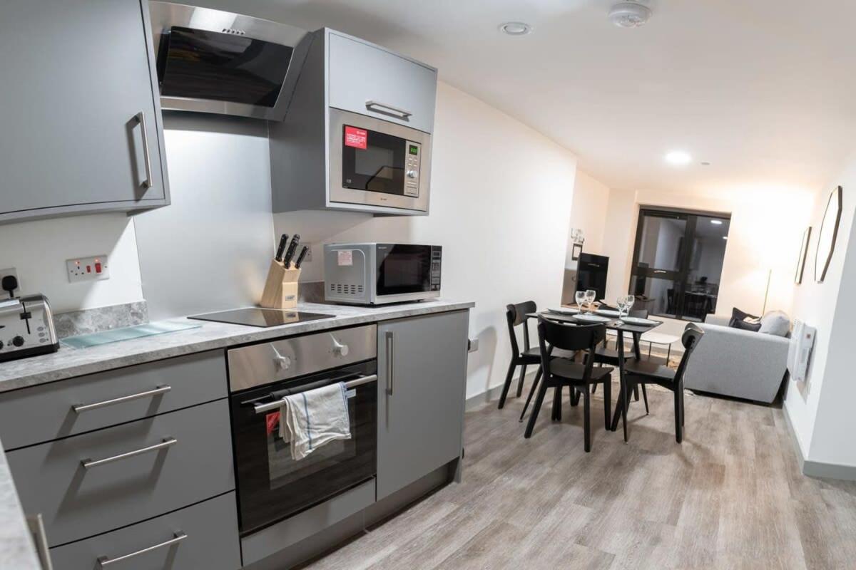 Contemporary 1 Bed Apartment In Central Λίβερπουλ Εξωτερικό φωτογραφία